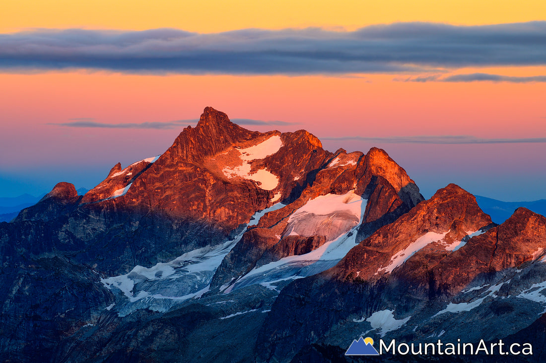 sunset on Mount Gladsheim valhalla Park BC 