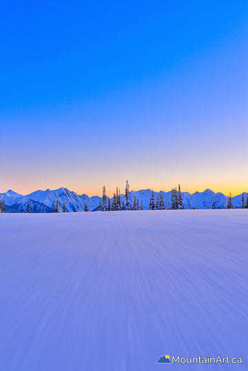 winter alpenglow selkirk mountains blurry snow goat range park bc