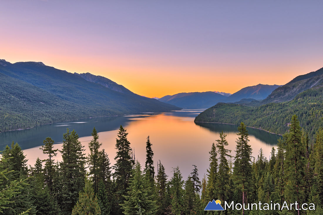 alpenglow sunset colors over slocan lake valhalla park silverton bc